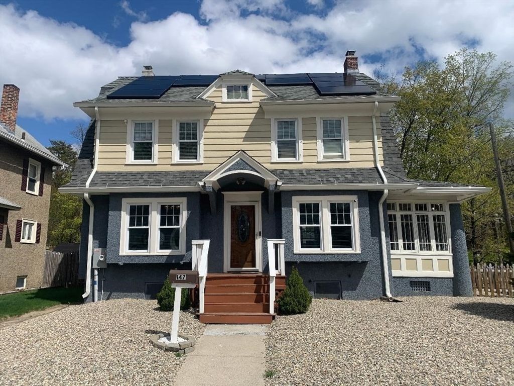 147 Belvidere St, Springfield, MA 01108