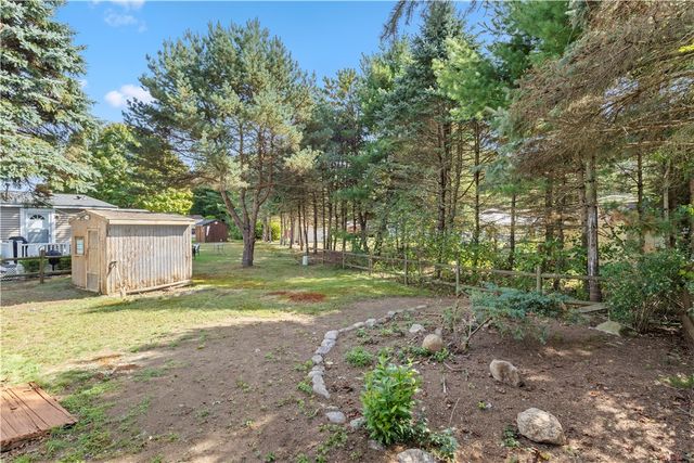 21 Lear Drive, Coventry, RI 02816