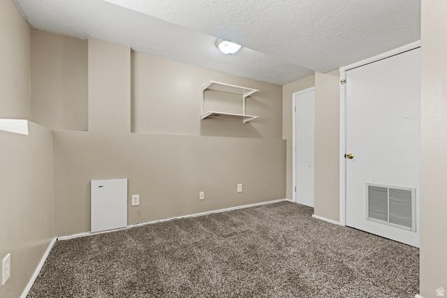 4062 W 5950 S, Roy, UT 84067