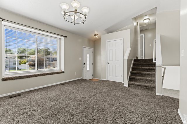 4062 W 5950 S, Roy, UT 84067