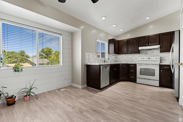 4062 W 5950 S, Roy, UT 84067