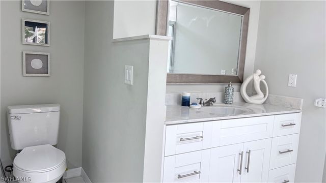 59 Camelot Gardens BLVD 110, Lehigh Acres, FL 33936