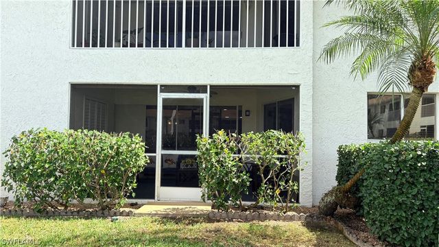 59 Camelot Gardens BLVD 110, Lehigh Acres, FL 33936