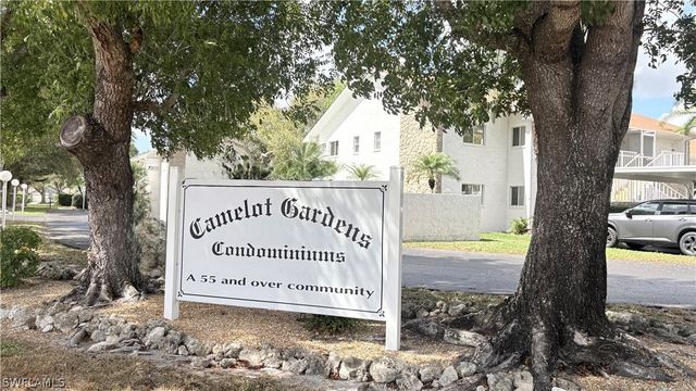 59 Camelot Gardens BLVD 110, Lehigh Acres, FL 33936