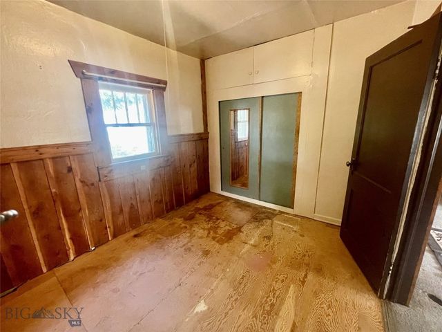 322 S Main Street, Lima, MT 59739