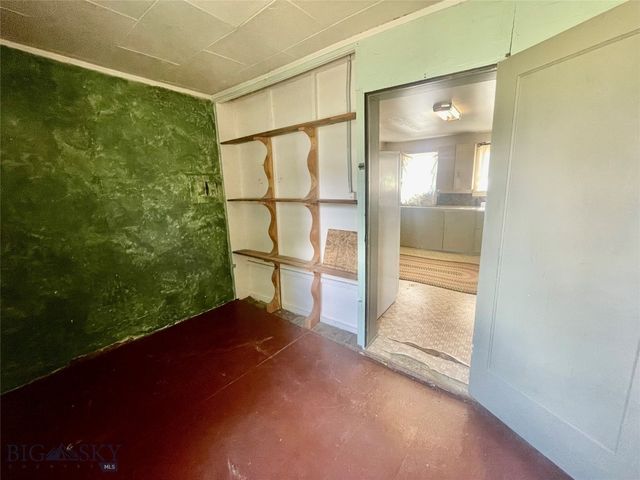 322 S Main Street, Lima, MT 59739