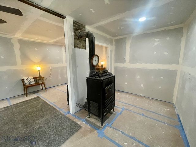 322 S Main Street, Lima, MT 59739