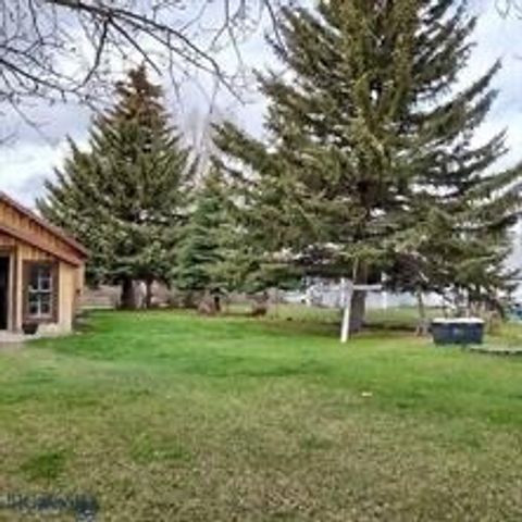 322 S Main Street, Lima, MT 59739