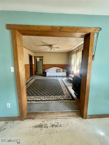 322 S Main Street, Lima, MT 59739