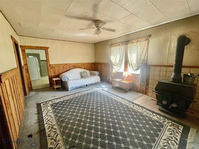 322 S Main Street, Lima, MT 59739