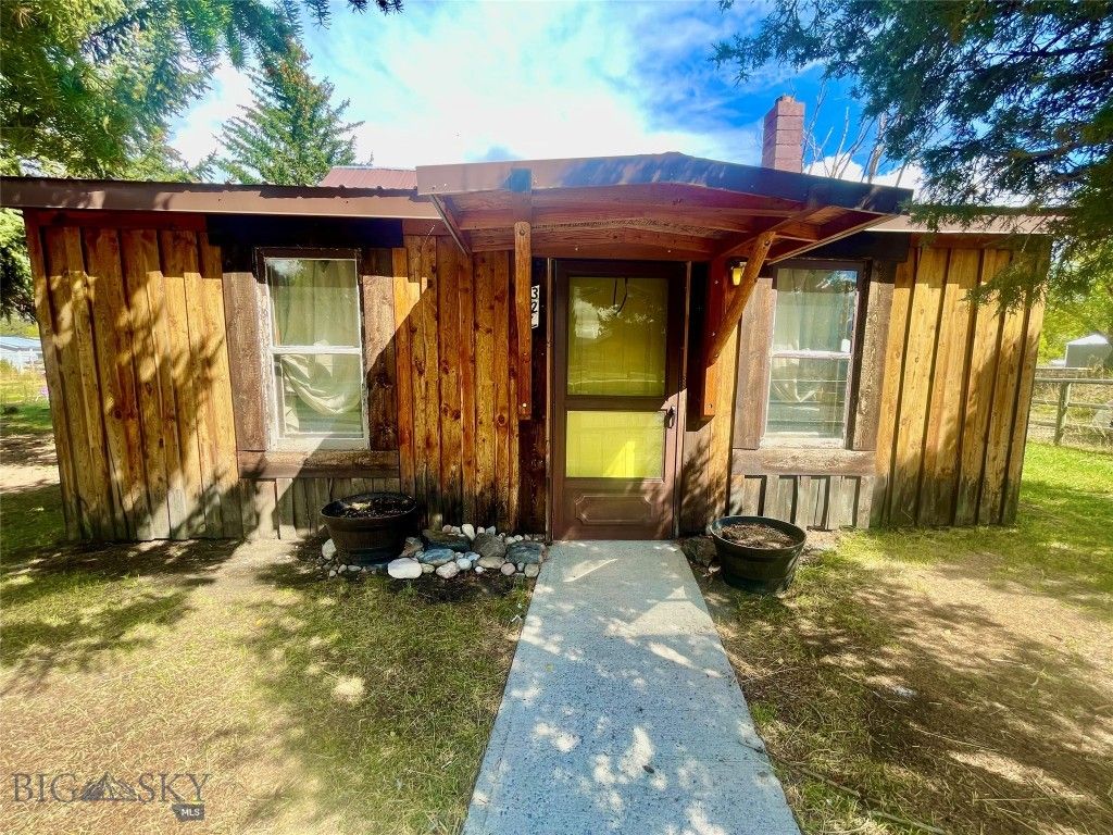 322 S Main Street, Lima, MT 59739