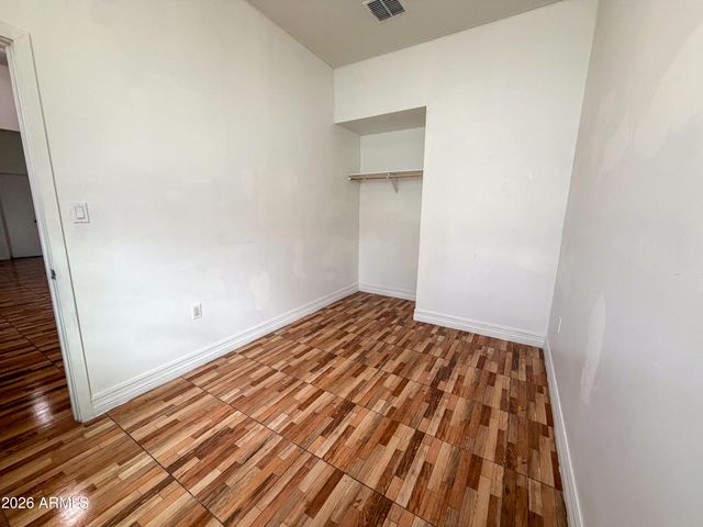 9027 N 11TH Street, Phoenix, AZ 85020