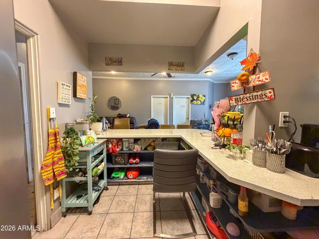 9027 N 11TH Street, Phoenix, AZ 85020