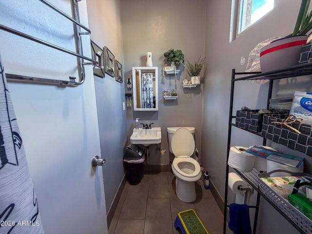 9027 N 11TH Street, Phoenix, AZ 85020