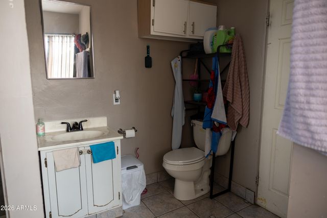 9027 N 11TH Street, Phoenix, AZ 85020