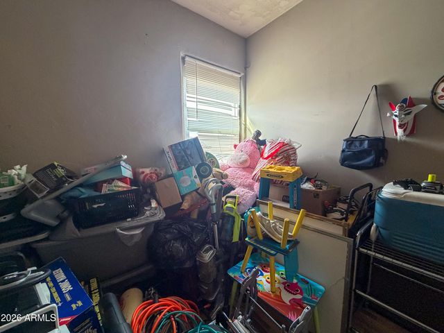 9027 N 11TH Street, Phoenix, AZ 85020