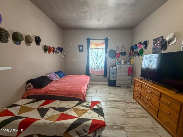 9027 N 11TH Street, Phoenix, AZ 85020