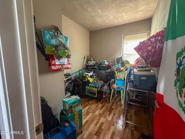 9027 N 11TH Street, Phoenix, AZ 85020