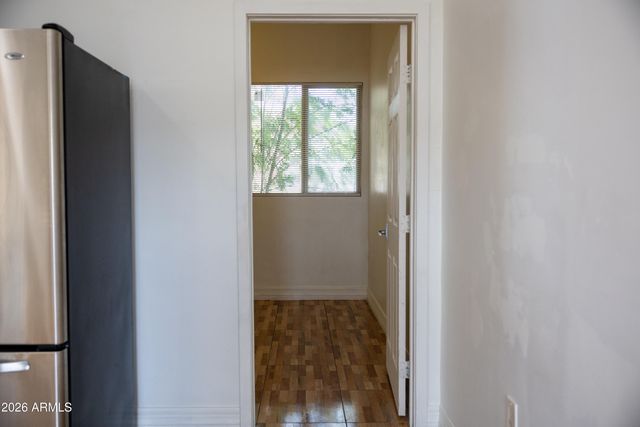 9027 N 11TH Street, Phoenix, AZ 85020