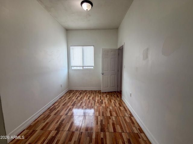 9027 N 11TH Street, Phoenix, AZ 85020