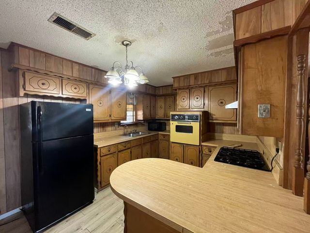 2383 State Highway 78 S, Farmersville, TX 75442