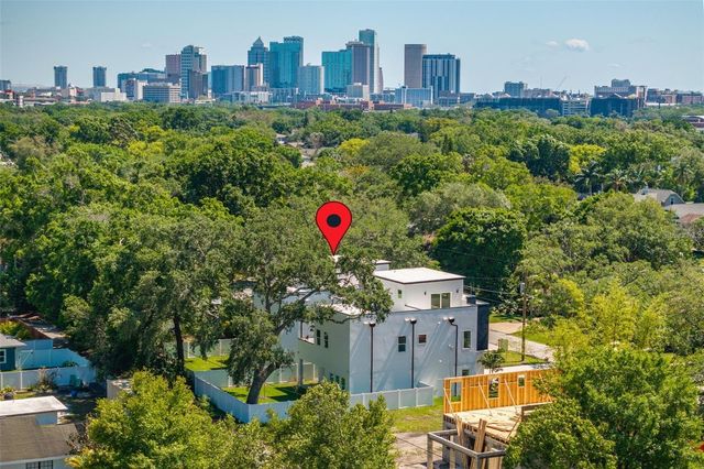 1017 W CORAL STREET, Tampa, FL 33602