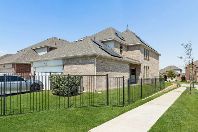 1501 Buckeye Trail, Garland, TX 75042