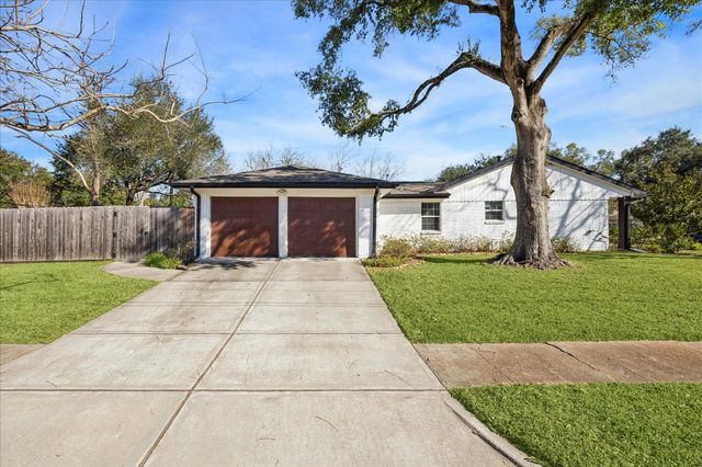 5630 Mcknight Street, Houston, TX 77035