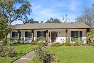 5630 Mcknight Street, Houston, TX 77035