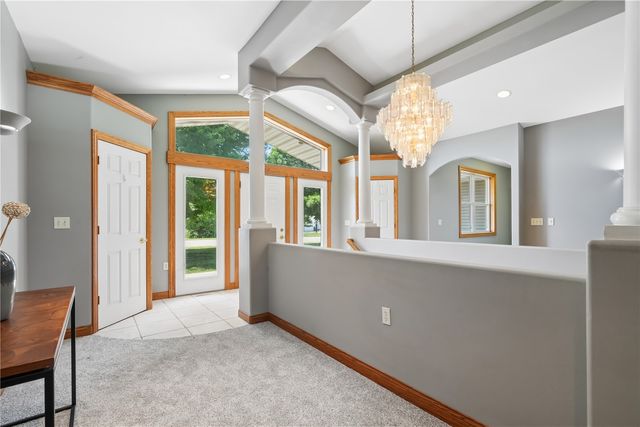 1253 Hillview Court NE, Swisher, IA 52338