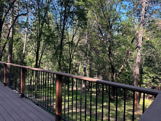 5570 Five Spot Rd, Pollock Pines, CA 95726