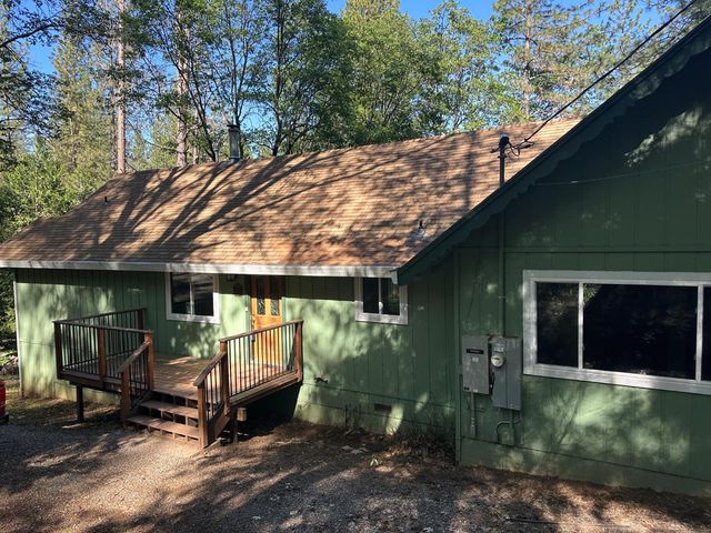 5570 Five Spot Rd, Pollock Pines, CA 95726