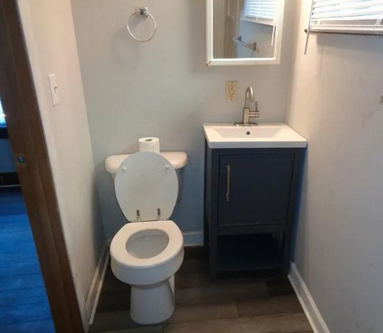 1070 E 16th Avenue, Columbus, OH 43211