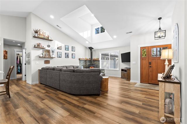 971 Old Cedars Road, Cle Elum, WA 98922