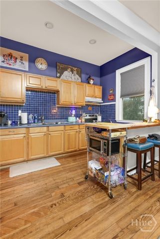 309 E Duffy Street, Savannah, GA 31401