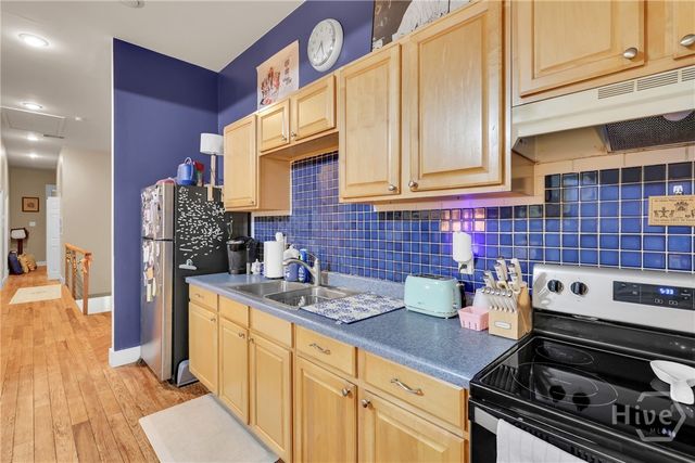 309 E Duffy Street, Savannah, GA 31401