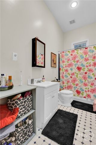 309 E Duffy Street, Savannah, GA 31401