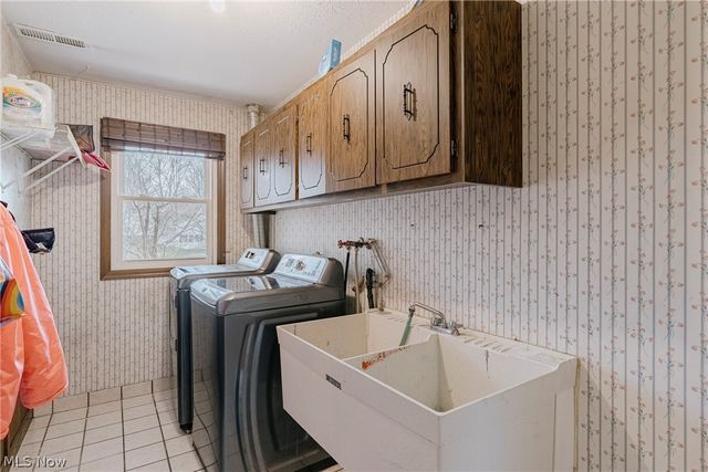 5875 Deepwood Trail, Solon, OH 44139