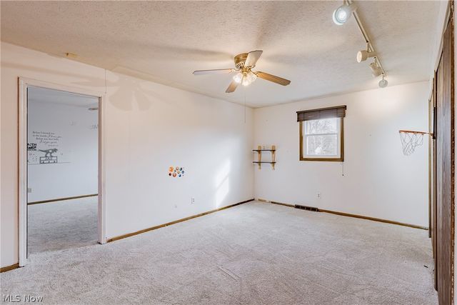 5875 Deepwood Trail, Solon, OH 44139