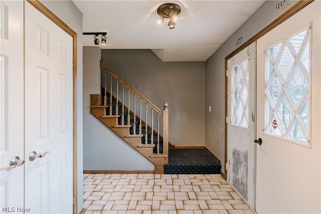 5875 Deepwood Trail, Solon, OH 44139