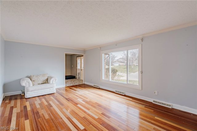 5875 Deepwood Trail, Solon, OH 44139