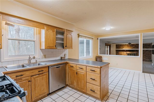 5875 Deepwood Trail, Solon, OH 44139