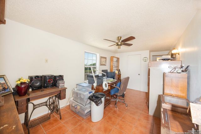 1849 County Road 340, Knippa, TX 78870