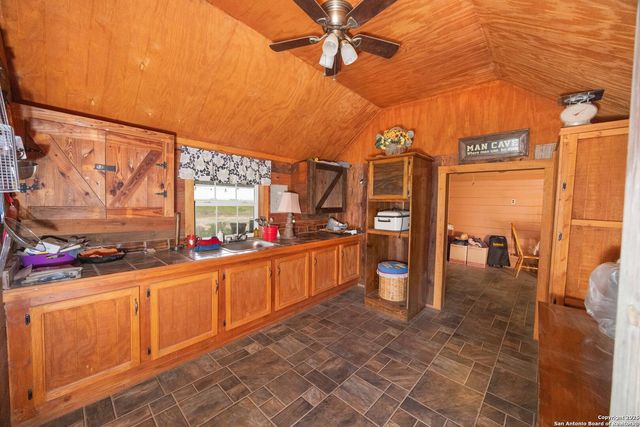 1849 County Road 340, Knippa, TX 78870