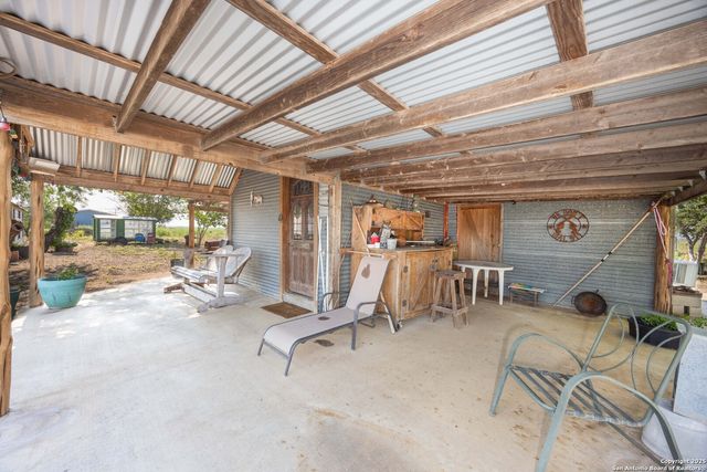 1849 County Road 340, Knippa, TX 78870