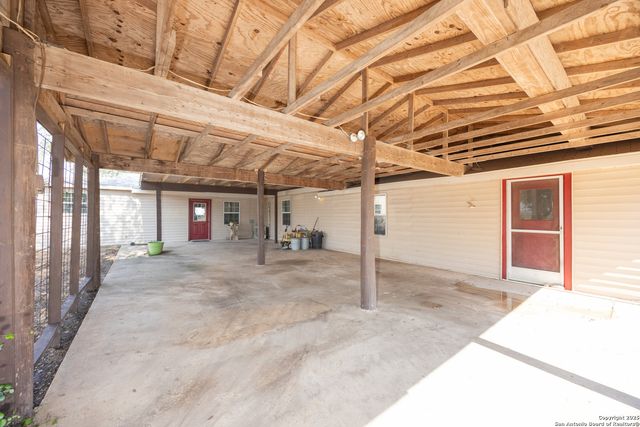 1849 County Road 340, Knippa, TX 78870