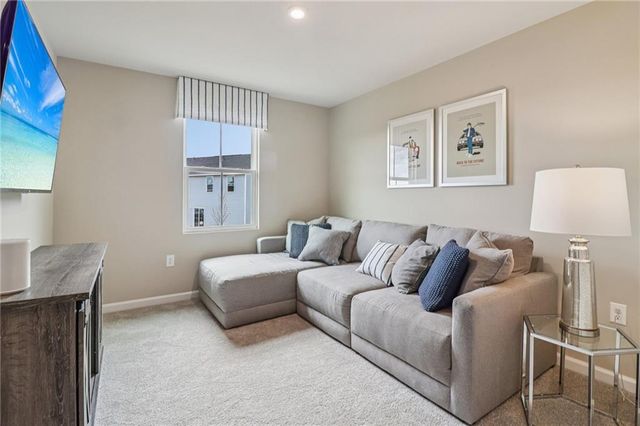 6643 Red Oak Way, Stone Mountain, GA 30087