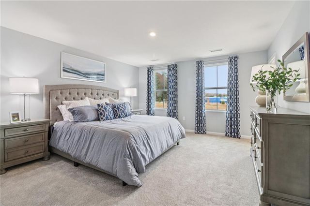 6643 Red Oak Way, Stone Mountain, GA 30087