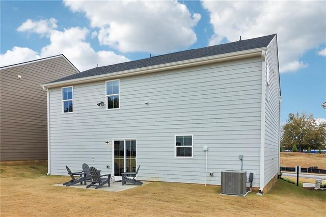 6643 Red Oak Way, Stone Mountain, GA 30087