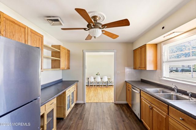 501 Burnside Street, Toms River, NJ 08757